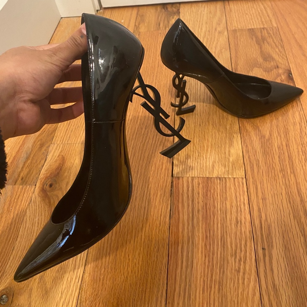 Ysl pumps